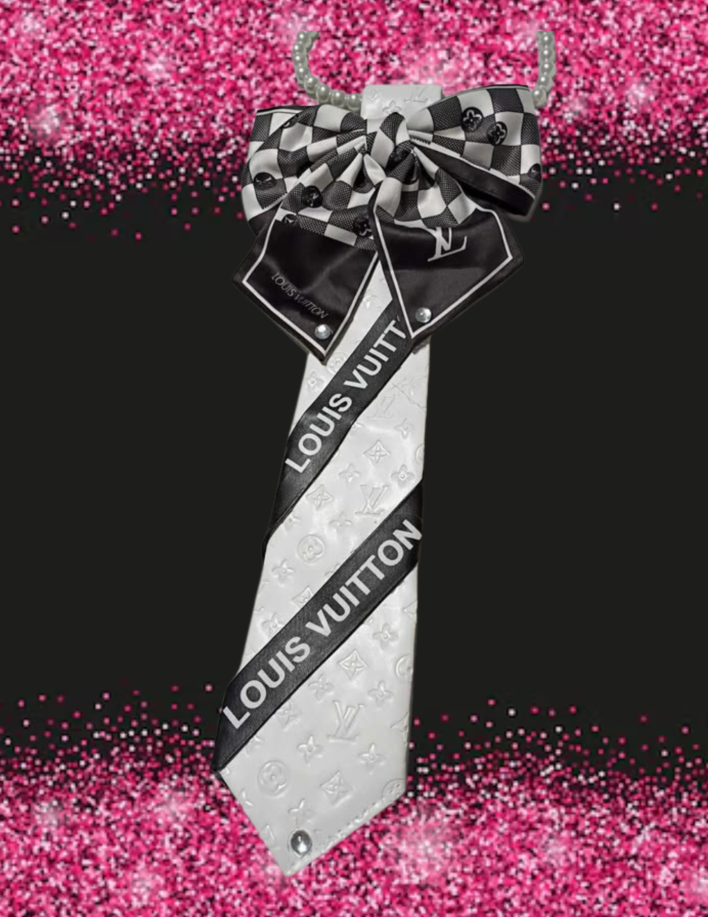 LLB2 BLACK /WHITE NECKTIE