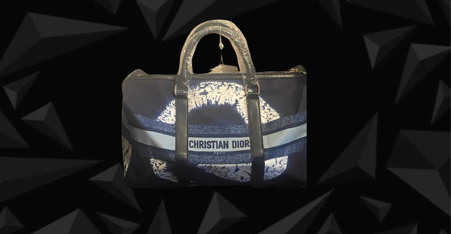 DIOR DUFFLE BAG     CLEARANCE