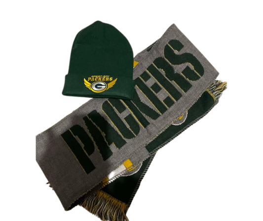 GREENBAY PACKERS BEENIE HAT & SCARVE